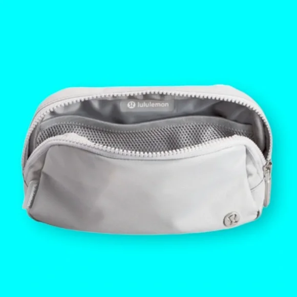 SOLD. NWT LULULEMON Silver Everywhere Belt Bag - Picture 4 of 6
